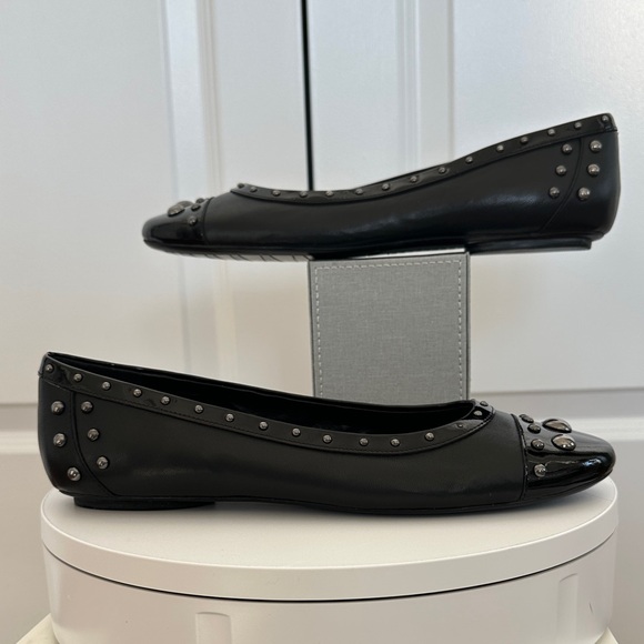 Vaneli Shoes - Vaneli Black Studded Patent Leather Cap Toe Rubber Bottom Balet Flats Size 10.5